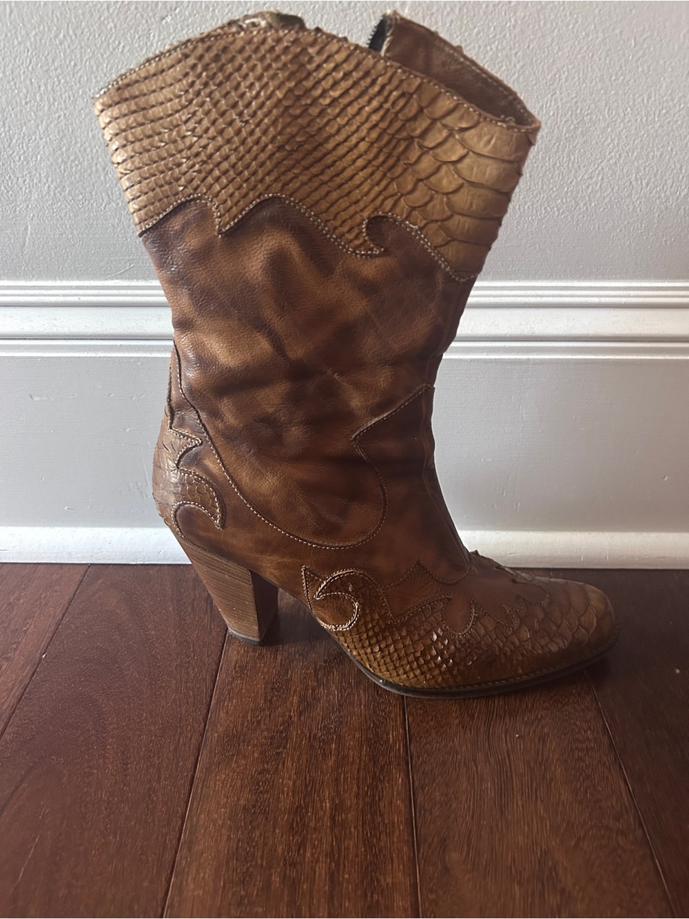 Textured Brown Western Heeled Boot